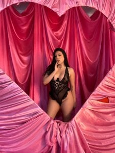 SarahMiler_ kullanıcısının The perfect place to lose control... with me 😘😈 albümü -  fotoğraf