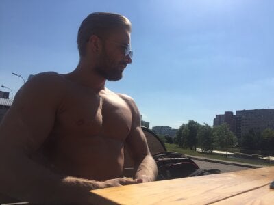 Paul_RolexのIn a street cafe 💞の 2枚の写真