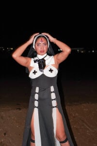 Vickysth THE NUN ♥ Hình 5