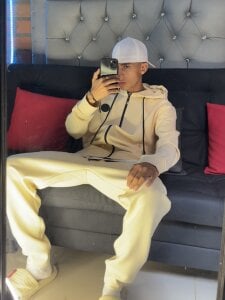 carvaloo Public Pic 3