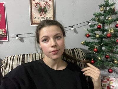 CutieAnny I'm with a tail ^_^ Pic 8