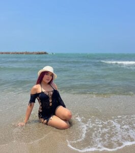 ValerieRabbit Public Pic 2