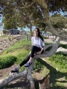 Allyoursss1212 Public Pic 4