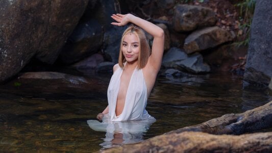 ambar_rosse25 Water photos sed Hình 3