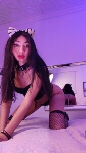 Emmaskinny Una linda gatita Pic 3