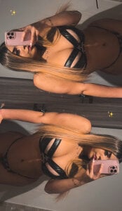 MiaWhitePink_ 😗 Pic