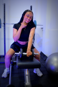 coraline_vera me gym Pic 3