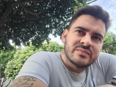 Public de diegolebu  2 photos