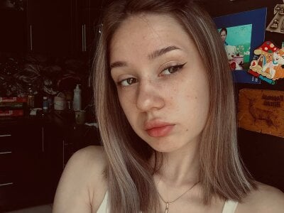 Mini_Allice Public Foto 2