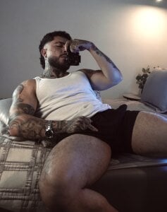 LeoSalvatore_ Want to join me here? Fotografie 2