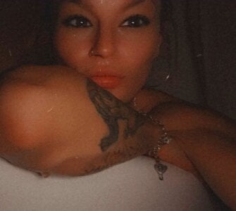 RileyyKK Does this make you wanna spoil me Kuva