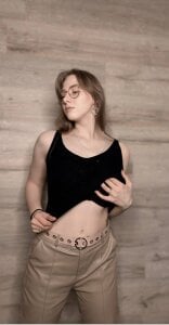 Liana_Ln Public  2টি ছবি