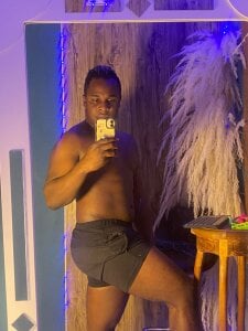 Amun_obsidian Dangerous calm... desire begins in silence. Immagine  5