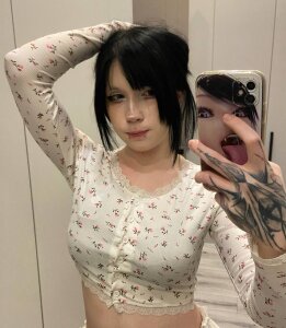 Miss_bane Just me Pic 2