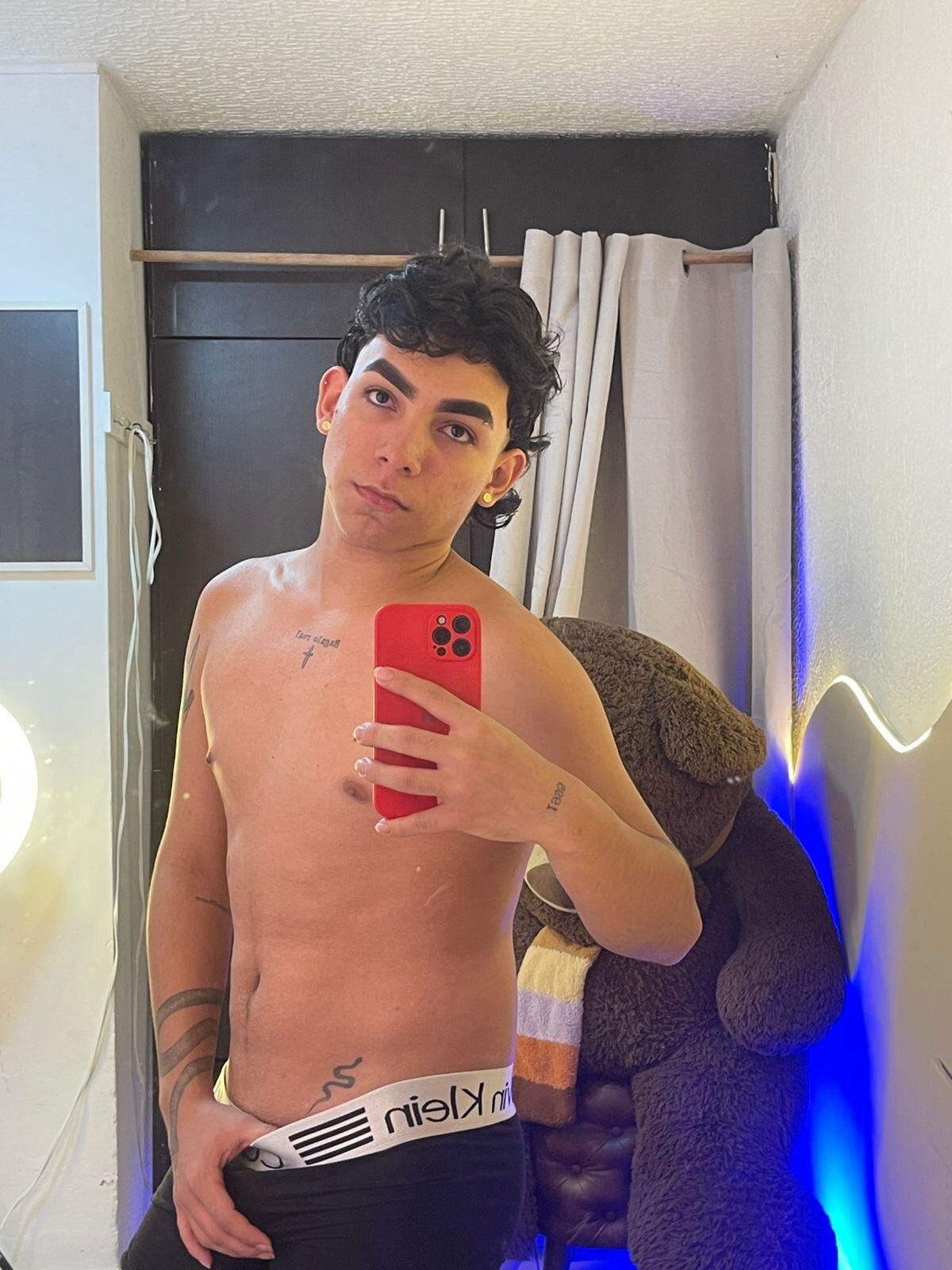 Ảnh Thịnh Hành của LiiamColson 3681