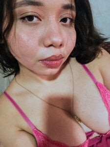 Sapphire024 Public Pic