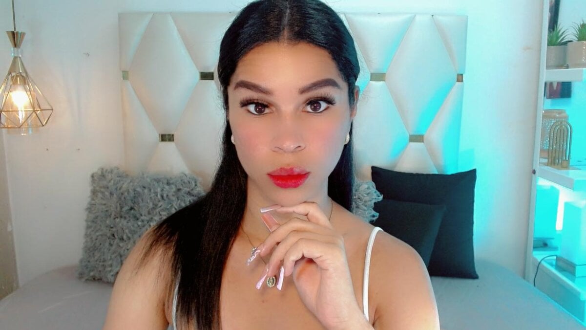 Exotica_Celyne_ Trending Plaatje 9485