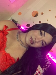 Cute_Emperatriz Sexy Empera Red Pic 4