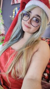 Mafecosecret Mother Christmas arrived without much clothing... Pic 2