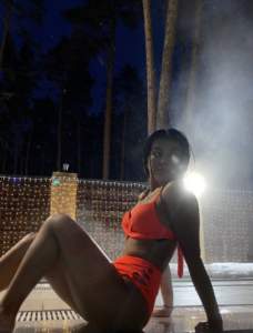 Public de AvaCashee  2 photos