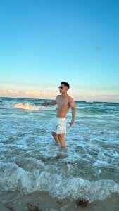 MAXTHOMSONSea, sunset, and temptation 😈图片 5