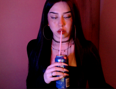 Sunny-hott Public Pic 2