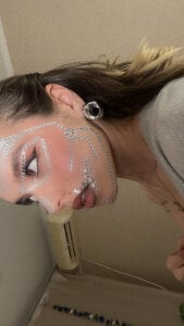 EmelyMason Halloween is a time of reincarnation👻 Pic 6