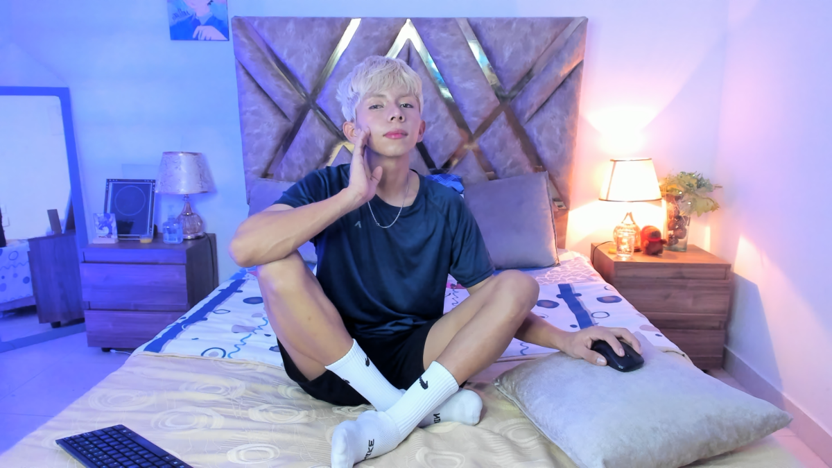 Hyunjin_Son Poză populară 6164