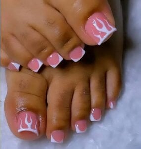 Cutebootyxx: Public ( 2 фото)