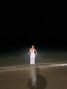 anna-evans09 Santa Marta Pic 2