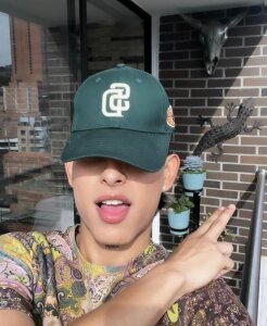 Michaell_adams Public Pic 5