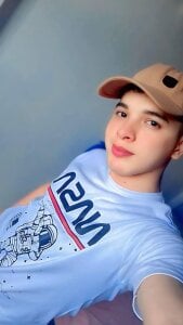 Dominic_king7のI also really like the role of the Naughty Boy 😏😉の 4枚の写真