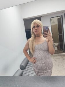Yordan_chubbyhot This Blonde for you 🥵🙈 Pic