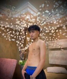 Wildd_Sexx Milan Pic 5