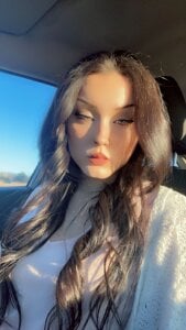 carmelpeach Give me a facial 😉 Pic 3