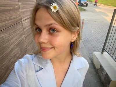 RoyalNovaX Smile of happiness Pic