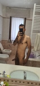 carly88xxxのPublicの枚の写真