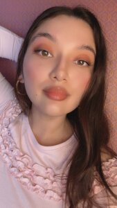 ZarifaEastWonder Public Pic 2