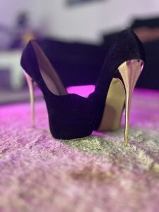 bia_kristal 👠My Heels👠 Pic 9