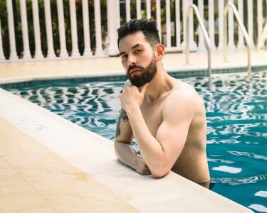 jackfoden01 Hot shower Pic 3