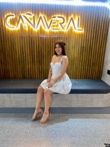 Emily_Beltonn From your princess to my lords 🎀 Foto