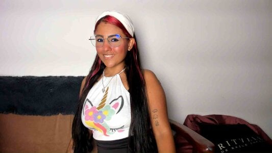 TatyGomez_ I am happy зображення