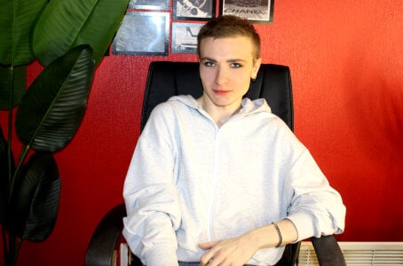 Emmit_Barker Public Foto 6