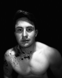 Black/white od BostonFit  2 snímek