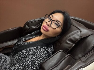 LadyDaaamn Public Pic 4