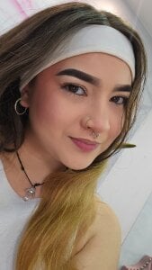 Shanntal_ Pretty babe or not? Foto 2