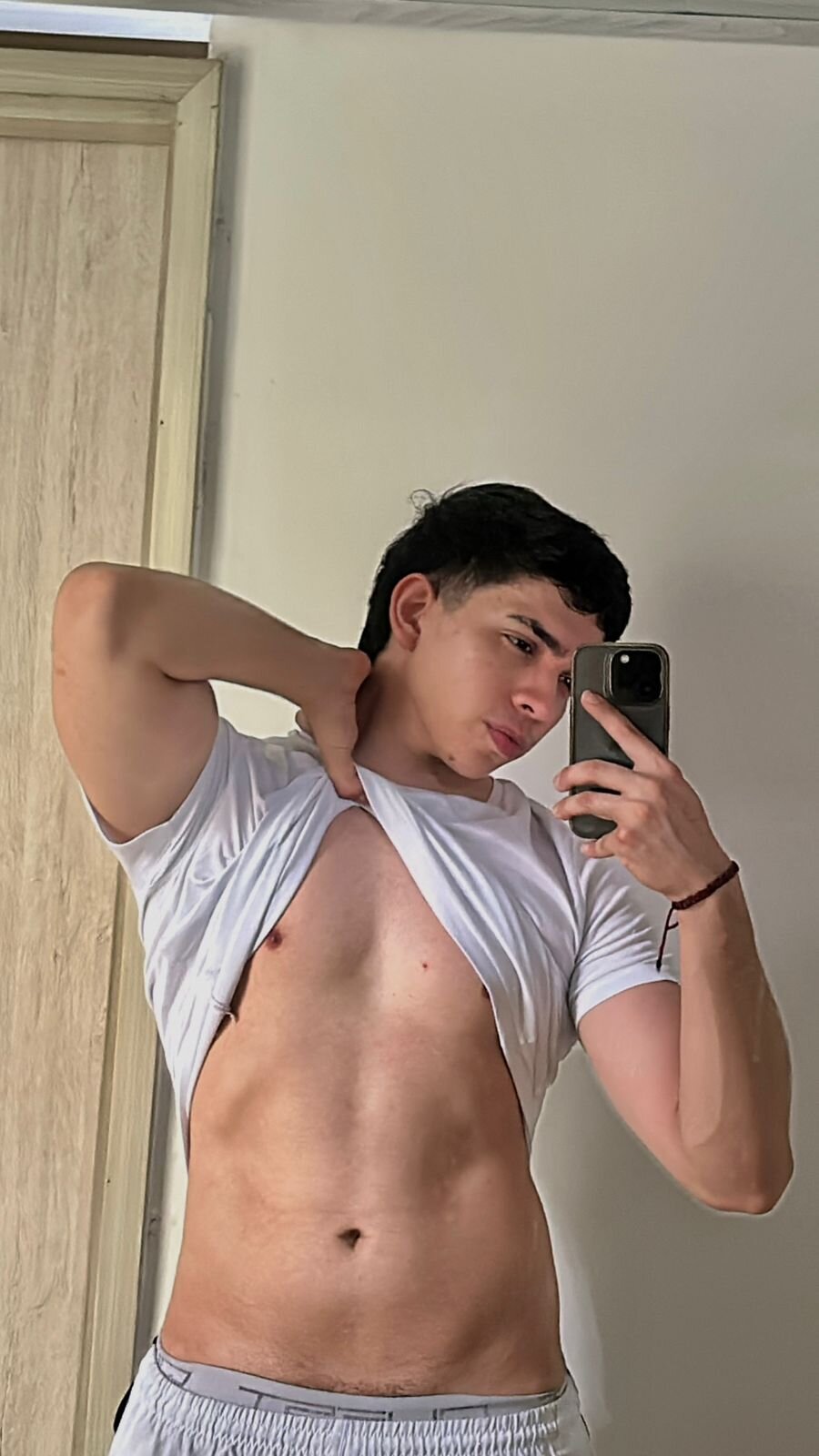 Julian_Mercier Image populaire  1242