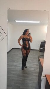 Carolina_Arias You continue. I decide. That's how it works here. Pic 4