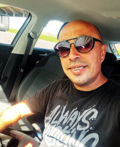 Maxxrey Public Pic 3