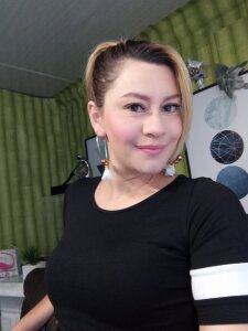 Chanelll_Taylorr_ Secretary's Day Pic 4